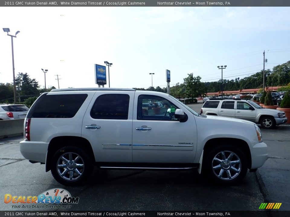 2011 GMC Yukon Denali AWD White Diamond Tintcoat / Cocoa/Light Cashmere Photo #10