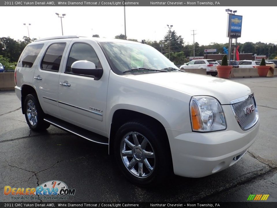 2011 GMC Yukon Denali AWD White Diamond Tintcoat / Cocoa/Light Cashmere Photo #11