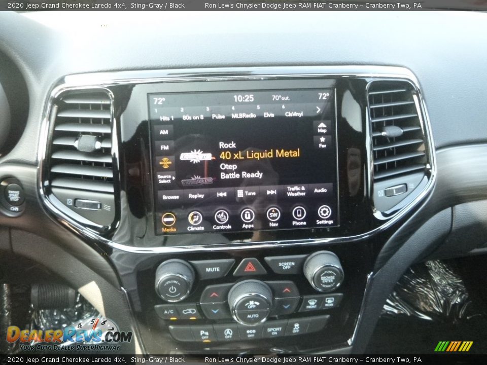 2020 Jeep Grand Cherokee Laredo 4x4 Sting-Gray / Black Photo #18