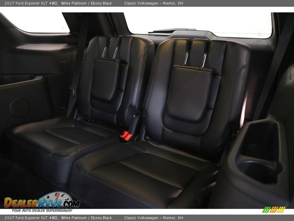 2017 Ford Explorer XLT 4WD White Platinum / Ebony Black Photo #21