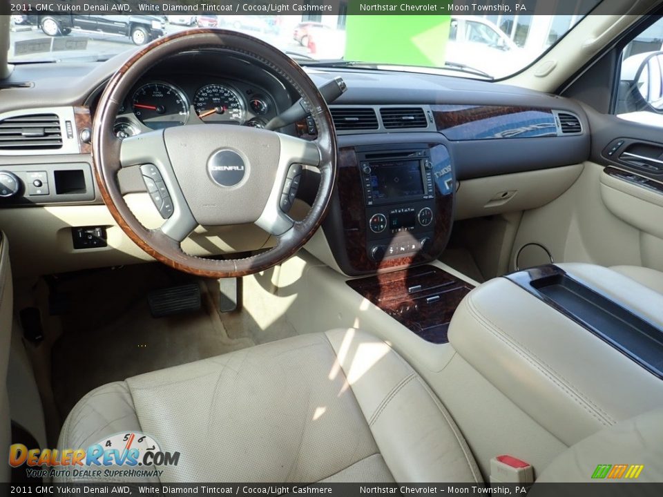 2011 GMC Yukon Denali AWD White Diamond Tintcoat / Cocoa/Light Cashmere Photo #22