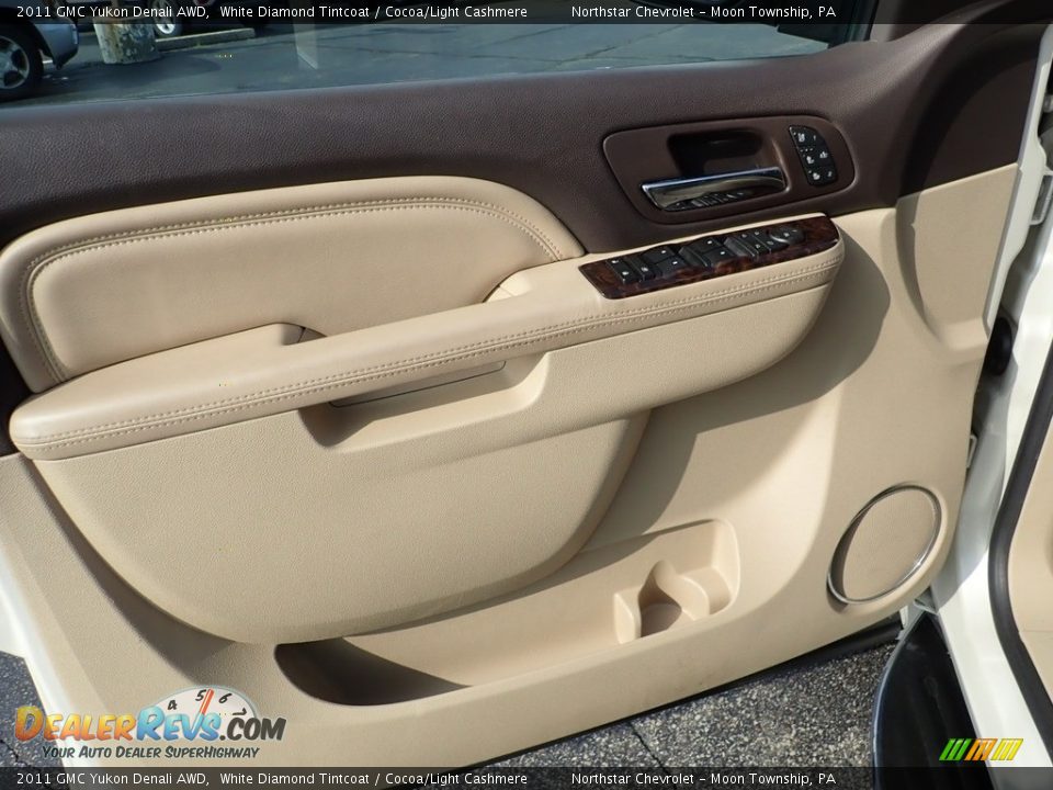 2011 GMC Yukon Denali AWD White Diamond Tintcoat / Cocoa/Light Cashmere Photo #23