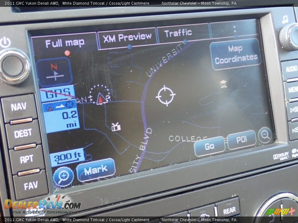 2011 GMC Yukon Denali AWD White Diamond Tintcoat / Cocoa/Light Cashmere Photo #26