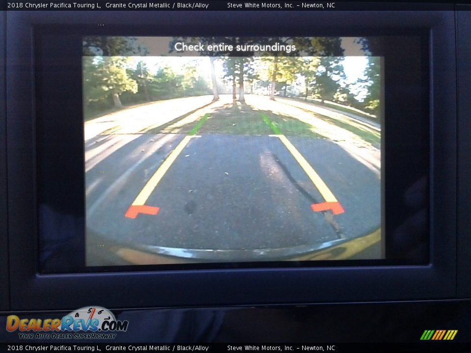 2018 Chrysler Pacifica Touring L Granite Crystal Metallic / Black/Alloy Photo #23