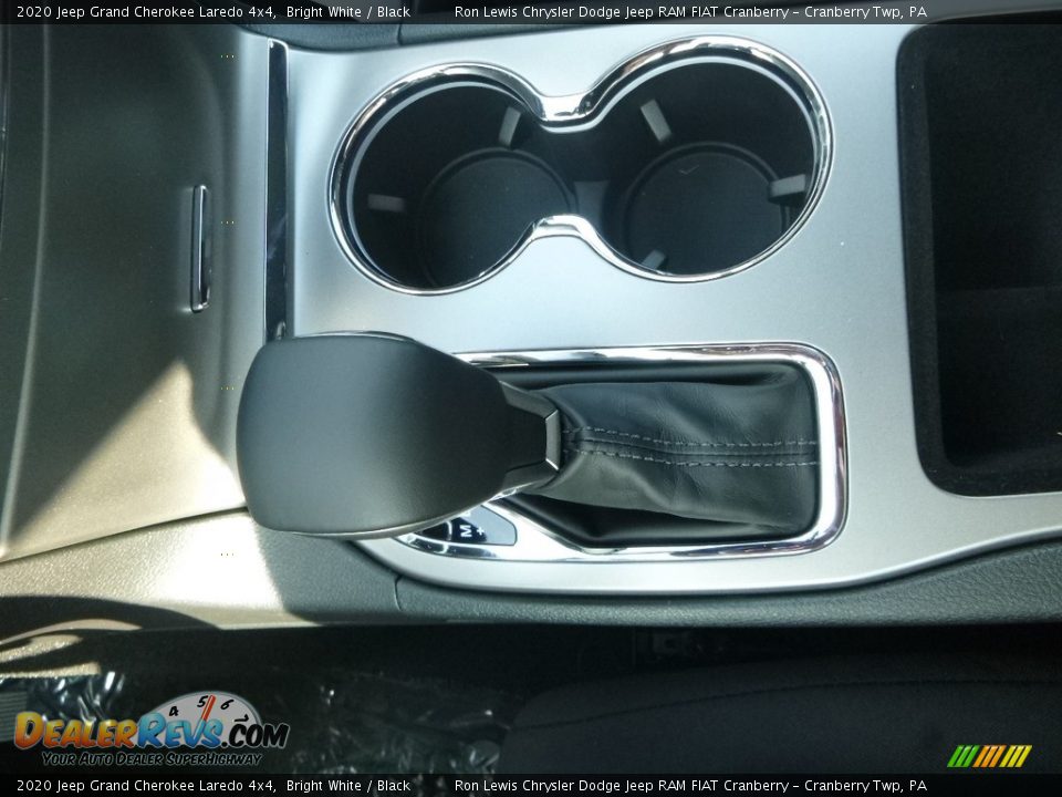 2020 Jeep Grand Cherokee Laredo 4x4 Bright White / Black Photo #20