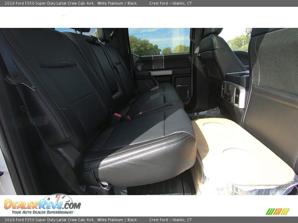 2019 Ford F350 Super Duty Lariat Crew Cab 4x4 White Platinum / Black Photo #23