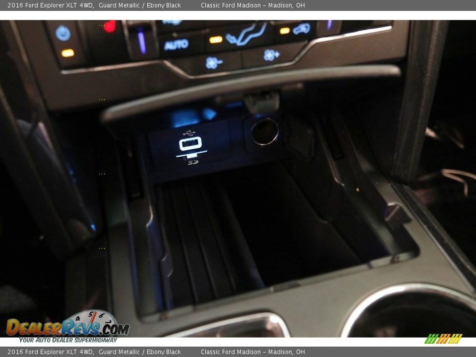 2016 Ford Explorer XLT 4WD Guard Metallic / Ebony Black Photo #16