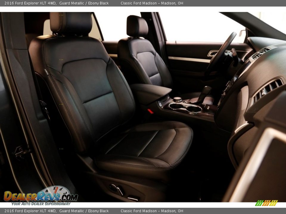 2016 Ford Explorer XLT 4WD Guard Metallic / Ebony Black Photo #18