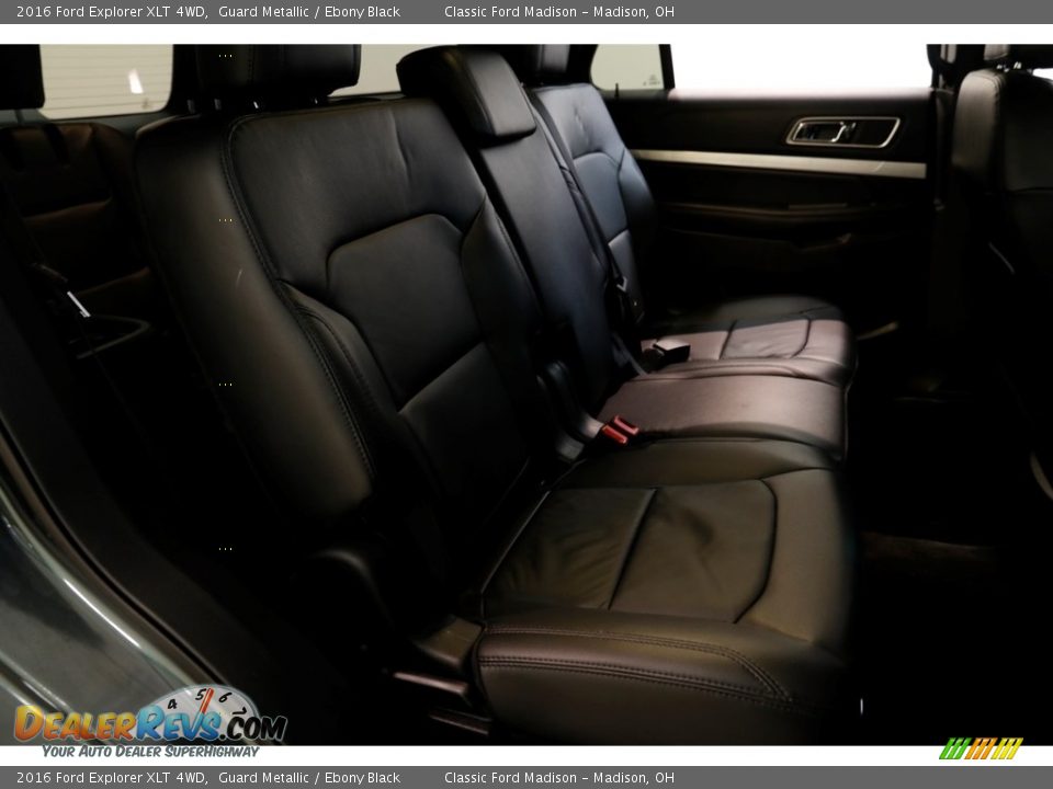 2016 Ford Explorer XLT 4WD Guard Metallic / Ebony Black Photo #19