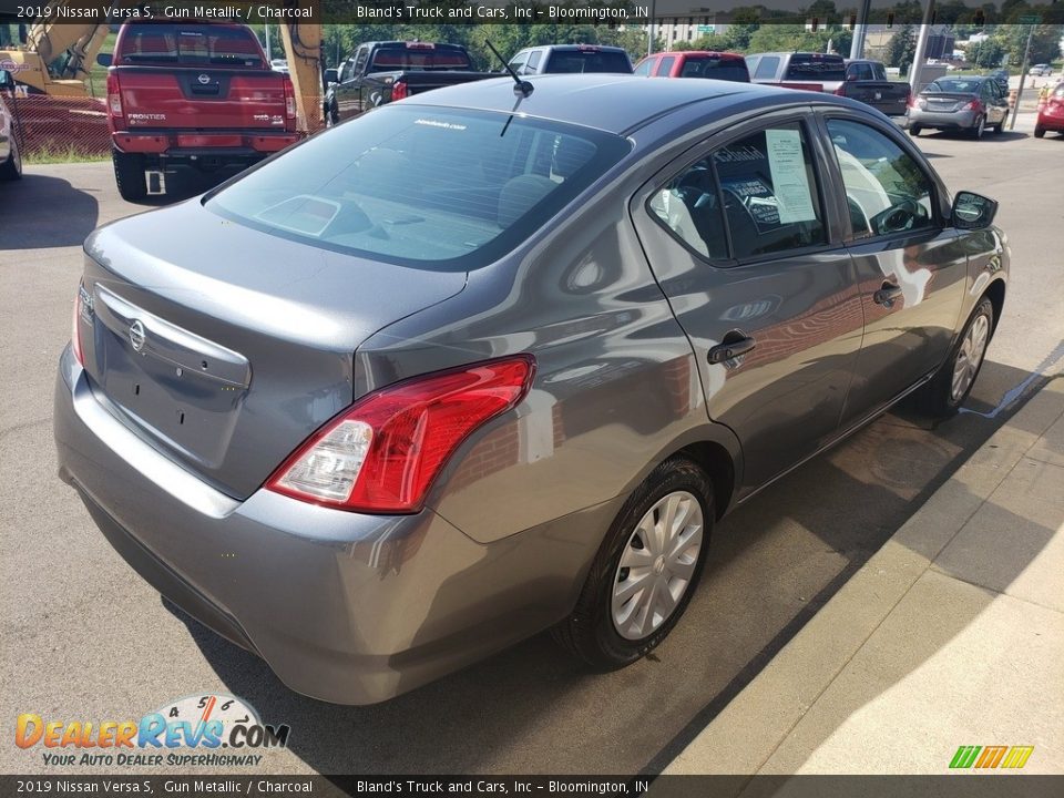 2019 Nissan Versa S Gun Metallic / Charcoal Photo #24