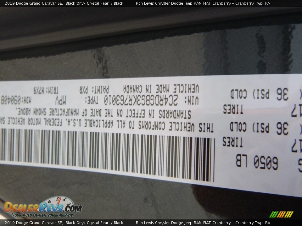 2019 Dodge Grand Caravan SE Black Onyx Crystal Pearl / Black Photo #13