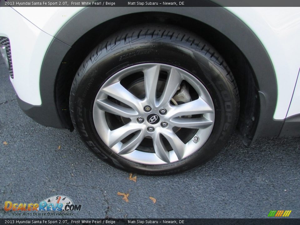 2013 Hyundai Santa Fe Sport 2.0T Frost White Pearl / Beige Photo #22