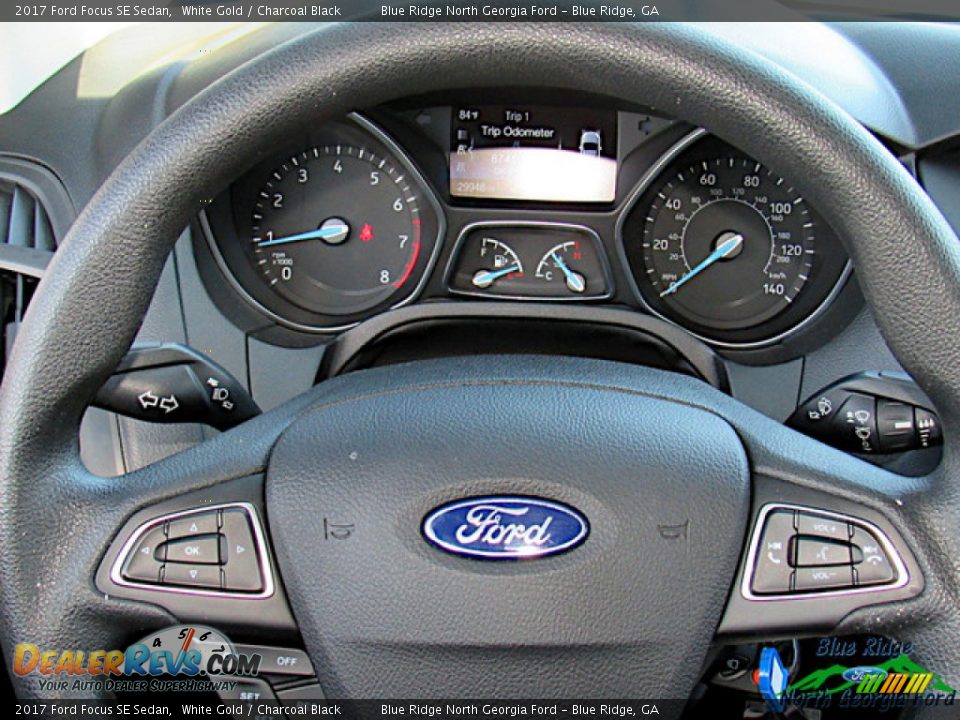 2017 Ford Focus SE Sedan White Gold / Charcoal Black Photo #17