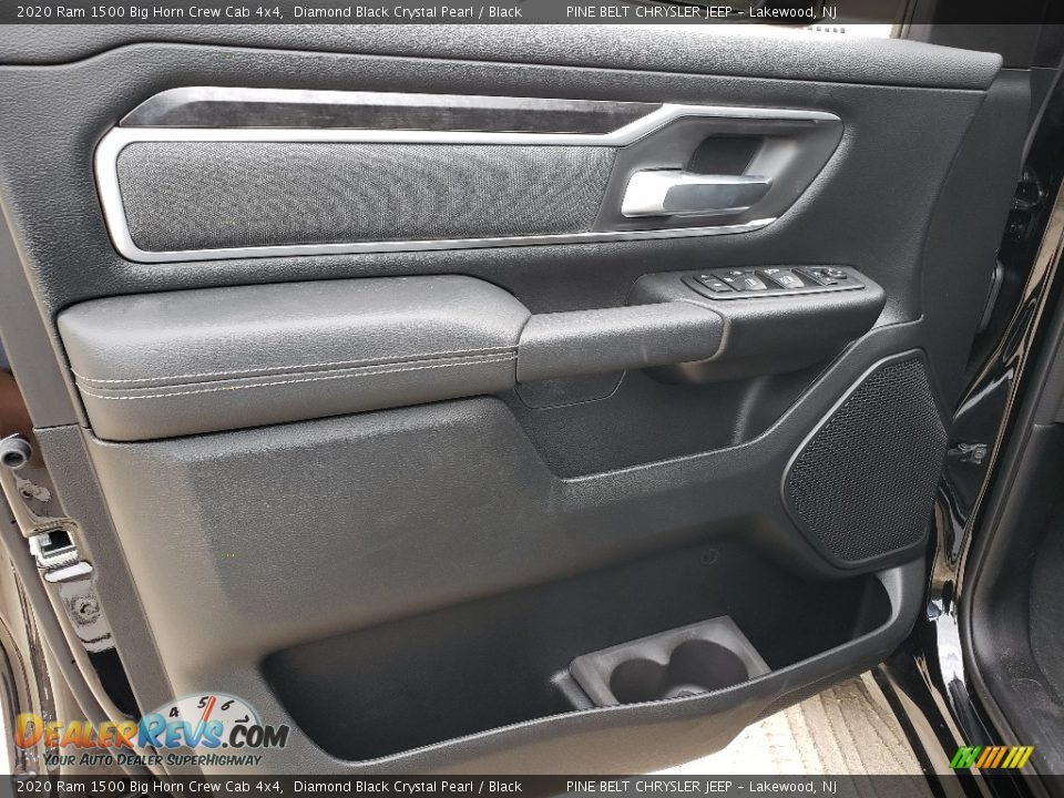 2020 Ram 1500 Big Horn Crew Cab 4x4 Diamond Black Crystal Pearl / Black Photo #8