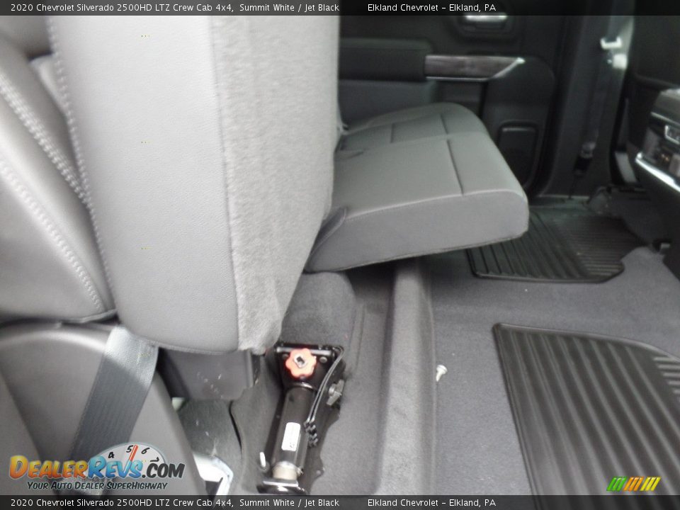 2020 Chevrolet Silverado 2500HD LTZ Crew Cab 4x4 Summit White / Jet Black Photo #22