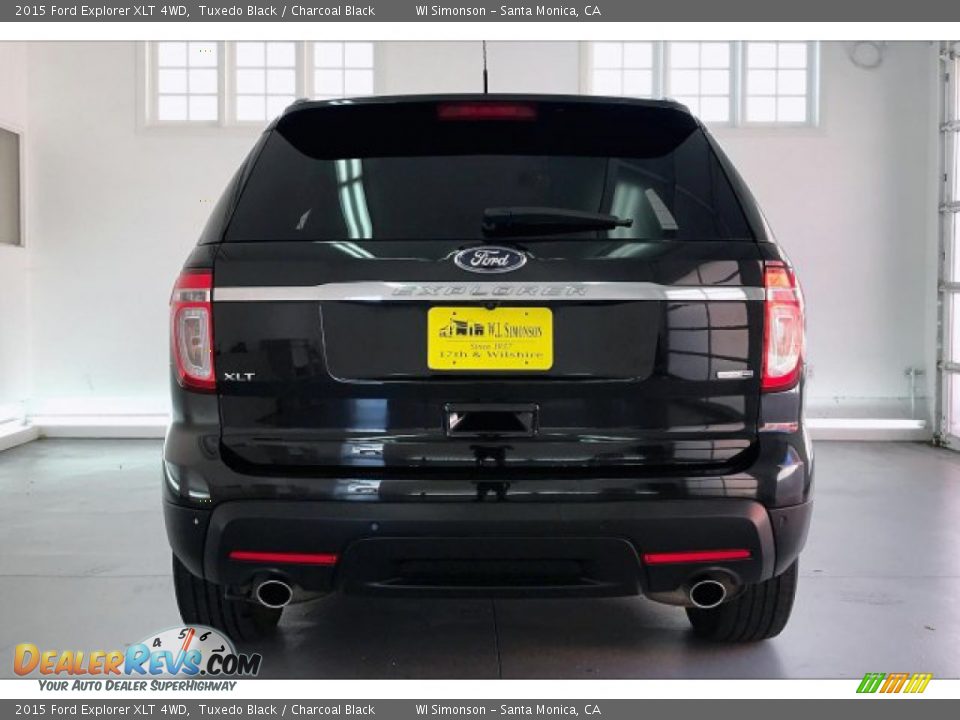 2015 Ford Explorer XLT 4WD Tuxedo Black / Charcoal Black Photo #3