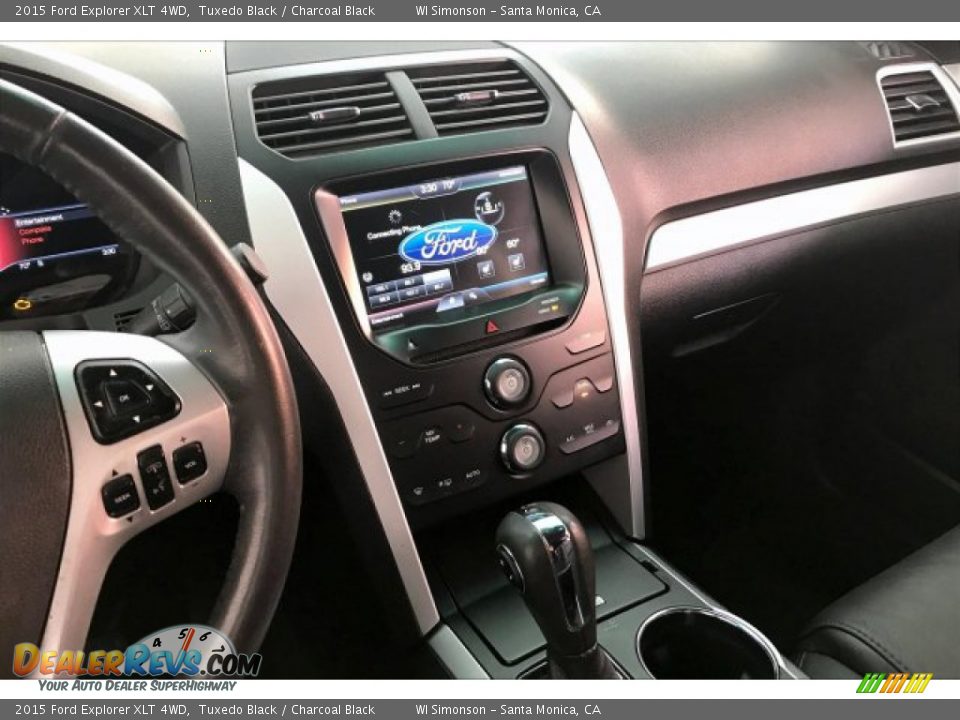 2015 Ford Explorer XLT 4WD Tuxedo Black / Charcoal Black Photo #5