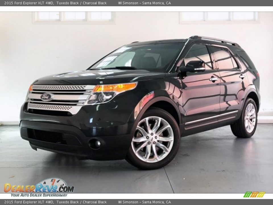 2015 Ford Explorer XLT 4WD Tuxedo Black / Charcoal Black Photo #12