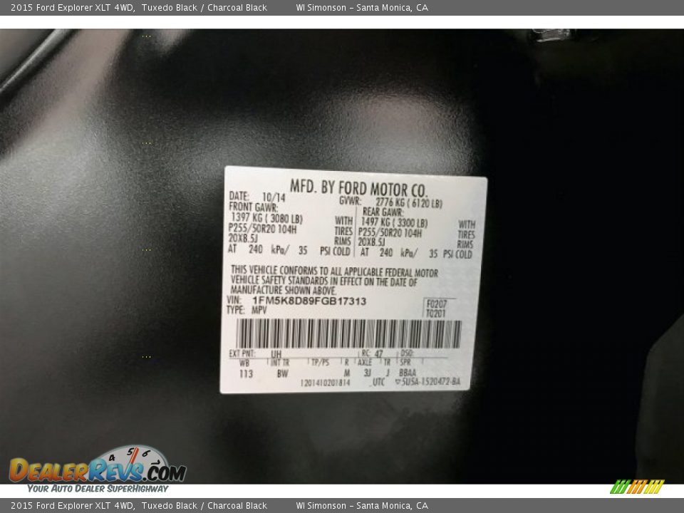 2015 Ford Explorer XLT 4WD Tuxedo Black / Charcoal Black Photo #24