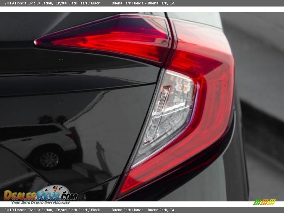 2019 Honda Civic LX Sedan Crystal Black Pearl / Black Photo #8