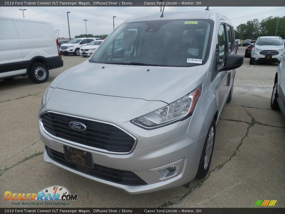 Front 3/4 View of 2019 Ford Transit Connect XLT Passenger Wagon Photo #1