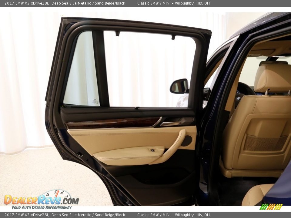2017 BMW X3 xDrive28i Deep Sea Blue Metallic / Sand Beige/Black Photo #16