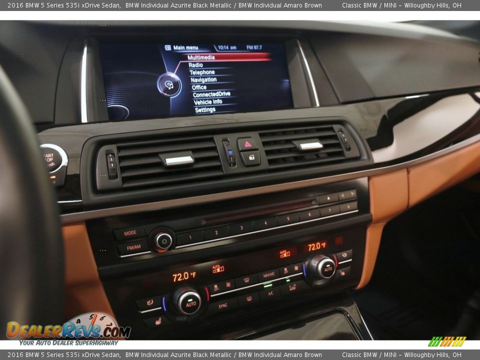 Controls of 2016 BMW 5 Series 535i xDrive Sedan Photo #8