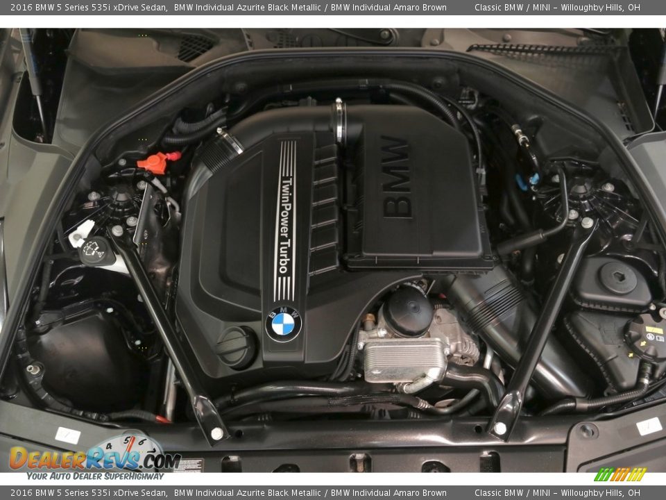 2016 BMW 5 Series 535i xDrive Sedan BMW Individual Azurite Black Metallic / BMW Individual Amaro Brown Photo #17