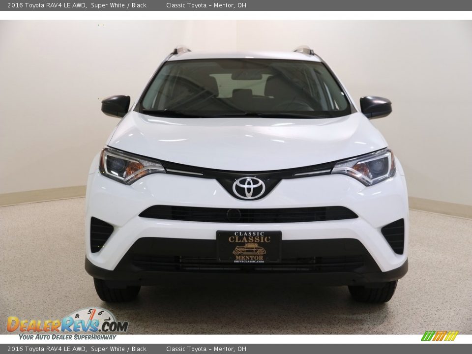 2016 Toyota RAV4 LE AWD Super White / Black Photo #2