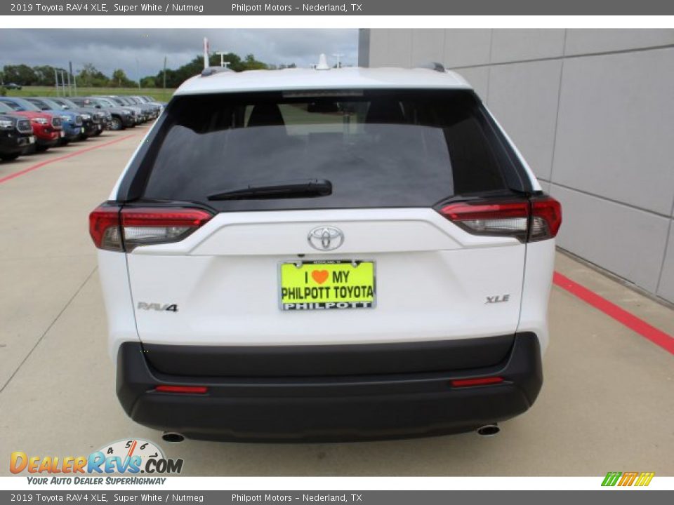 2019 Toyota RAV4 XLE Super White / Nutmeg Photo #6