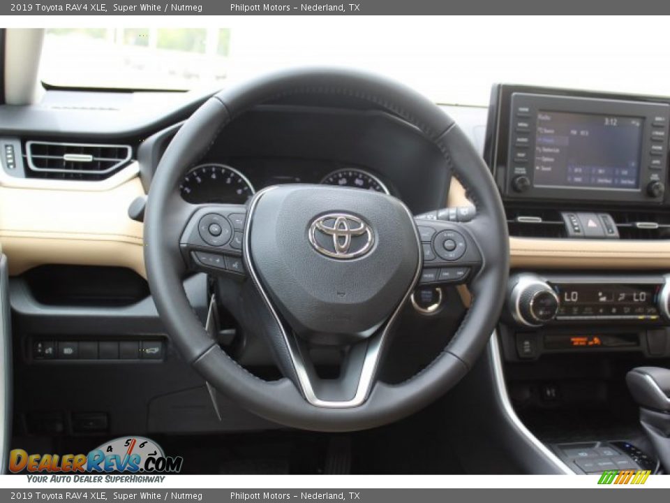 2019 Toyota RAV4 XLE Super White / Nutmeg Photo #21