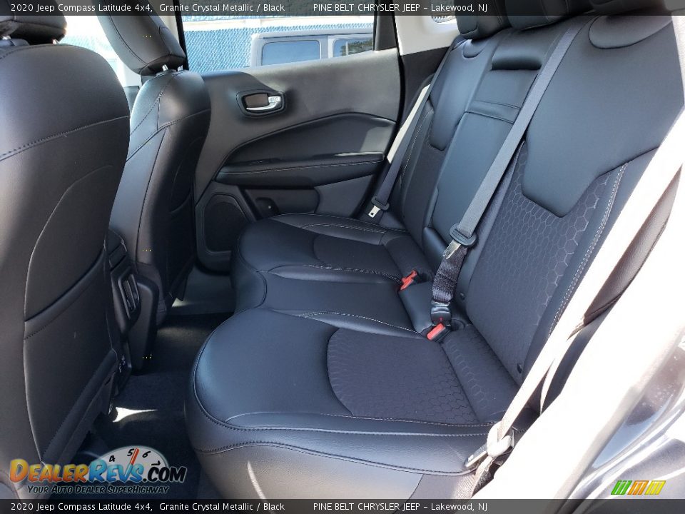 2020 Jeep Compass Latitude 4x4 Granite Crystal Metallic / Black Photo #6