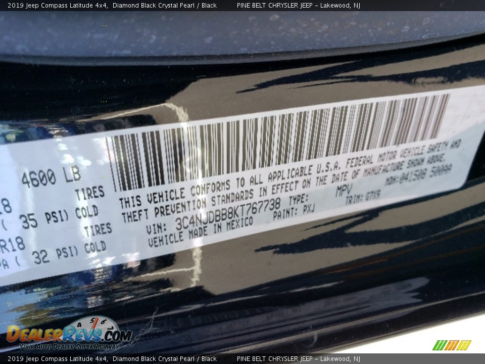 2019 Jeep Compass Latitude 4x4 Diamond Black Crystal Pearl / Black Photo #9