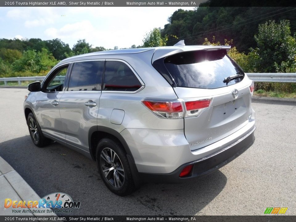 2016 Toyota Highlander XLE AWD Silver Sky Metallic / Black Photo #7