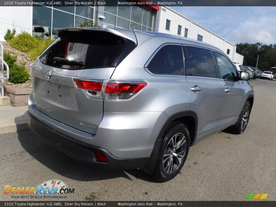 2016 Toyota Highlander XLE AWD Silver Sky Metallic / Black Photo #9