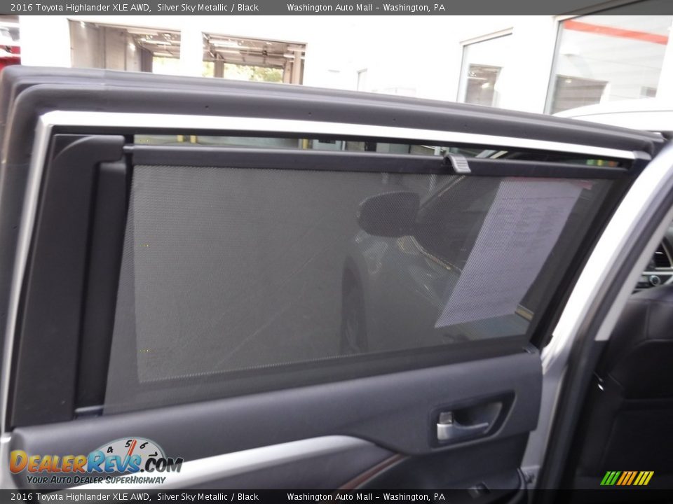 2016 Toyota Highlander XLE AWD Silver Sky Metallic / Black Photo #24