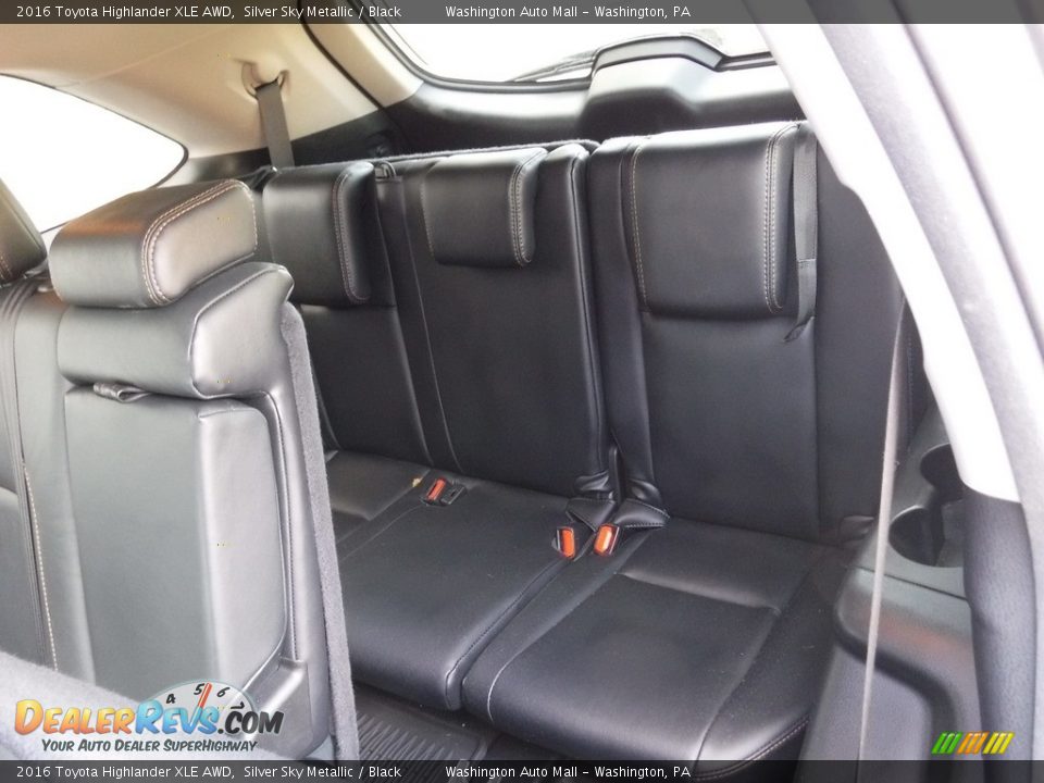 2016 Toyota Highlander XLE AWD Silver Sky Metallic / Black Photo #25