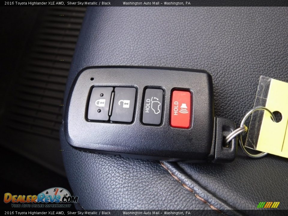 2016 Toyota Highlander XLE AWD Silver Sky Metallic / Black Photo #28