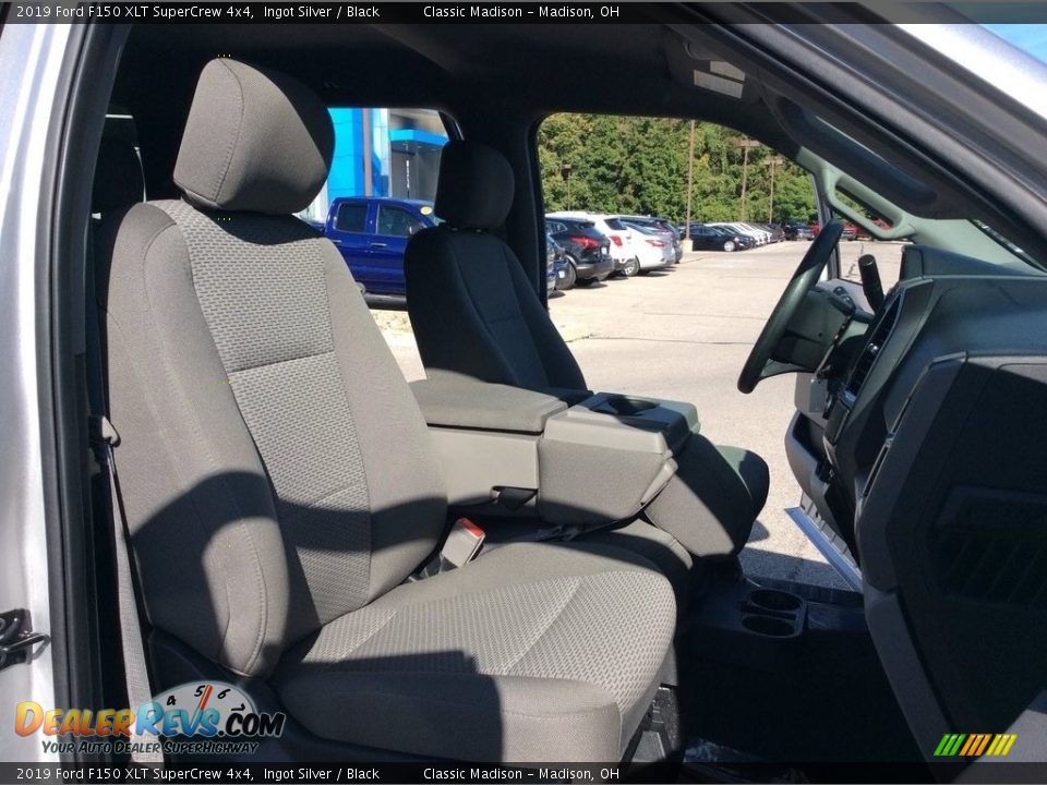 2019 Ford F150 XLT SuperCrew 4x4 Ingot Silver / Black Photo #22