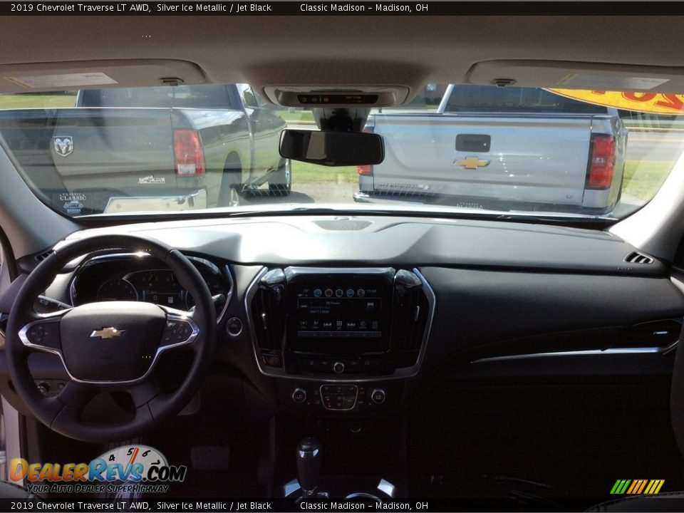 2019 Chevrolet Traverse LT AWD Silver Ice Metallic / Jet Black Photo #17