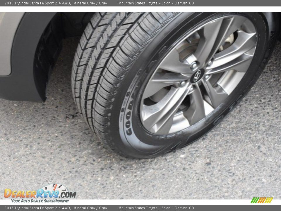 2015 Hyundai Santa Fe Sport 2.4 AWD Mineral Gray / Gray Photo #28