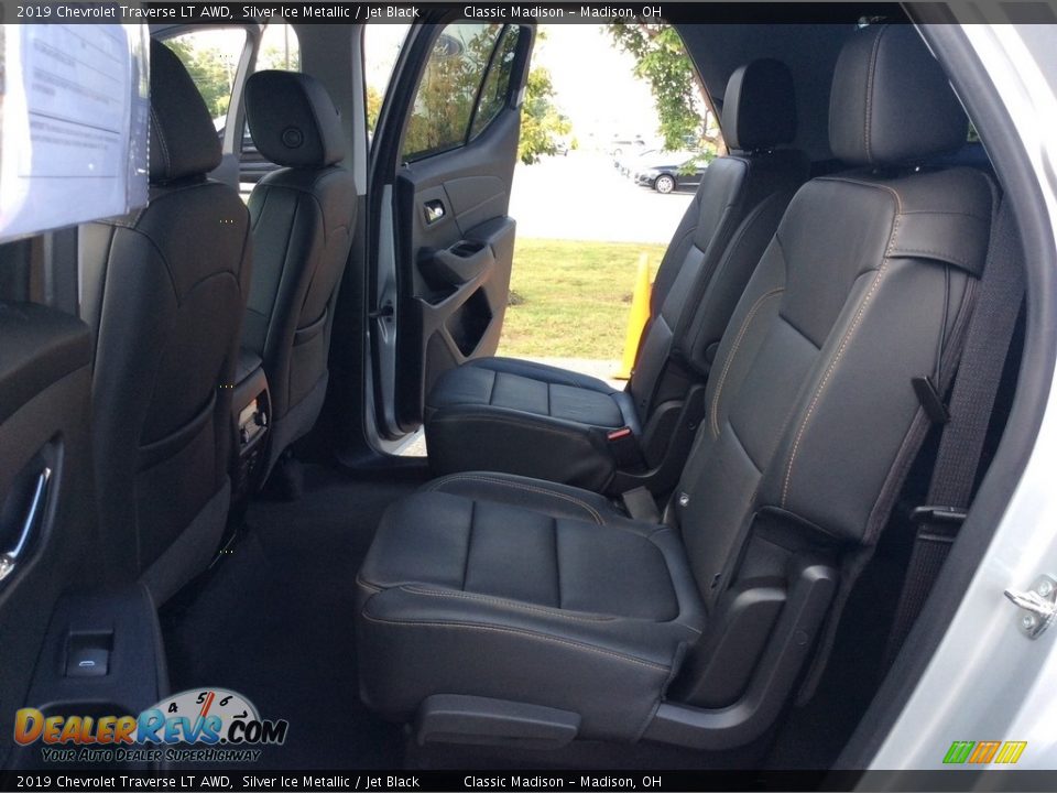 2019 Chevrolet Traverse LT AWD Silver Ice Metallic / Jet Black Photo #32