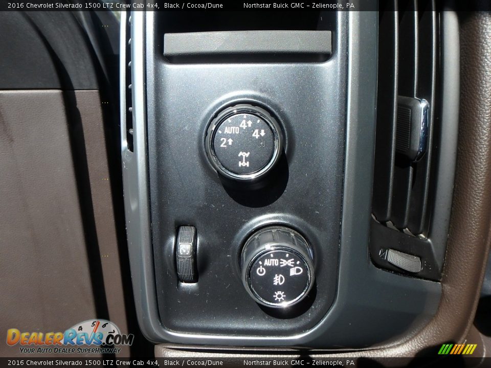 2016 Chevrolet Silverado 1500 LTZ Crew Cab 4x4 Black / Cocoa/Dune Photo #14