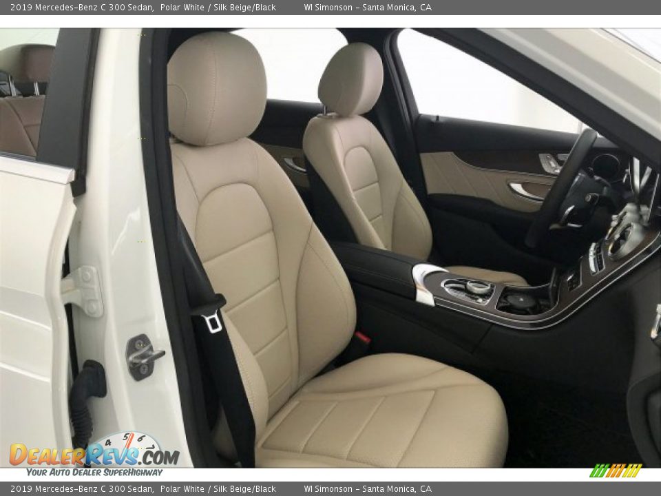 2019 Mercedes-Benz C 300 Sedan Polar White / Silk Beige/Black Photo #5