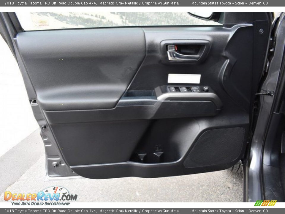 2018 Toyota Tacoma TRD Off Road Double Cab 4x4 Magnetic Gray Metallic / Graphite w/Gun Metal Photo #24