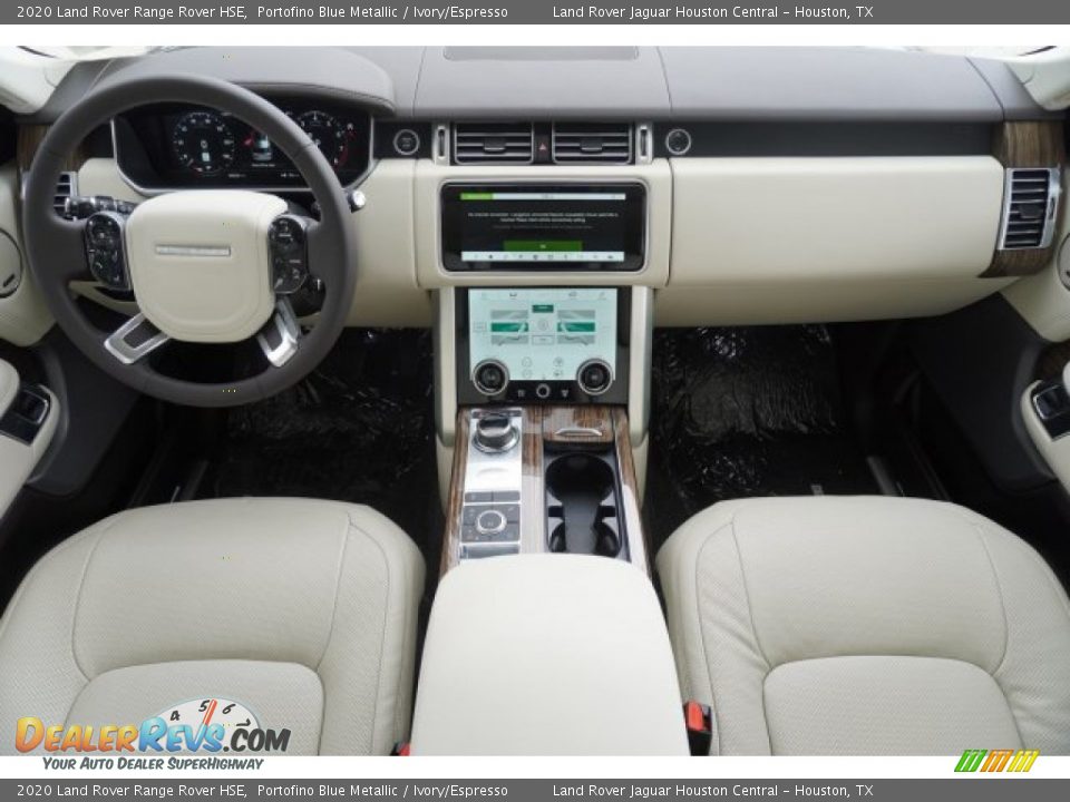 Dashboard of 2020 Land Rover Range Rover HSE Photo #31