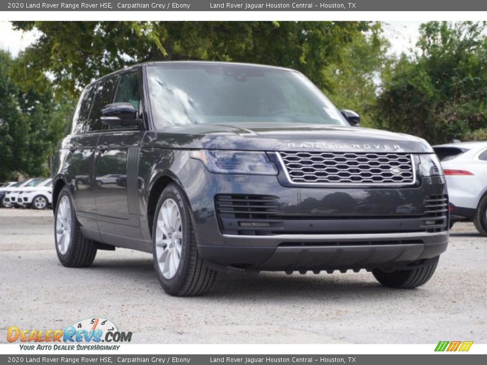 Front 3/4 View of 2020 Land Rover Range Rover HSE Photo #3