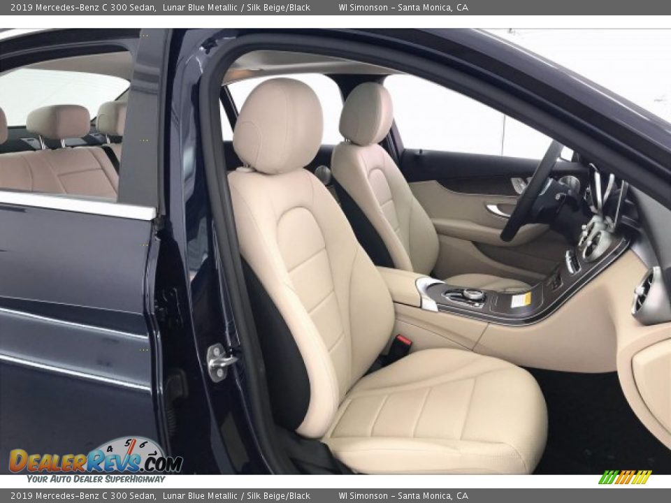 2019 Mercedes-Benz C 300 Sedan Lunar Blue Metallic / Silk Beige/Black Photo #5