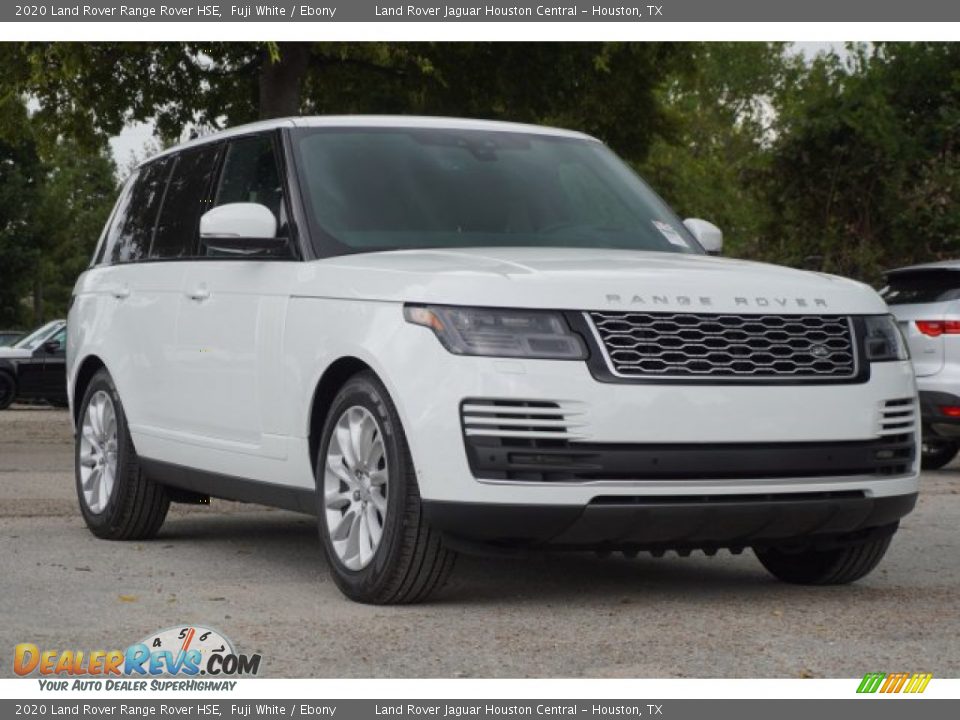 Front 3/4 View of 2020 Land Rover Range Rover HSE Photo #3