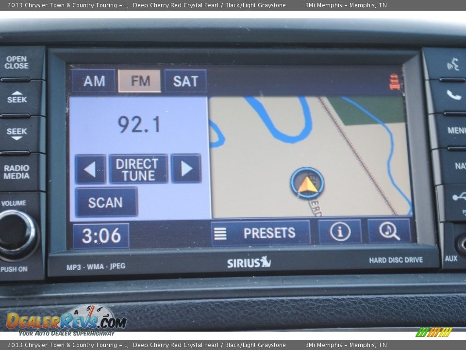 2013 Chrysler Town & Country Touring - L Deep Cherry Red Crystal Pearl / Black/Light Graystone Photo #18